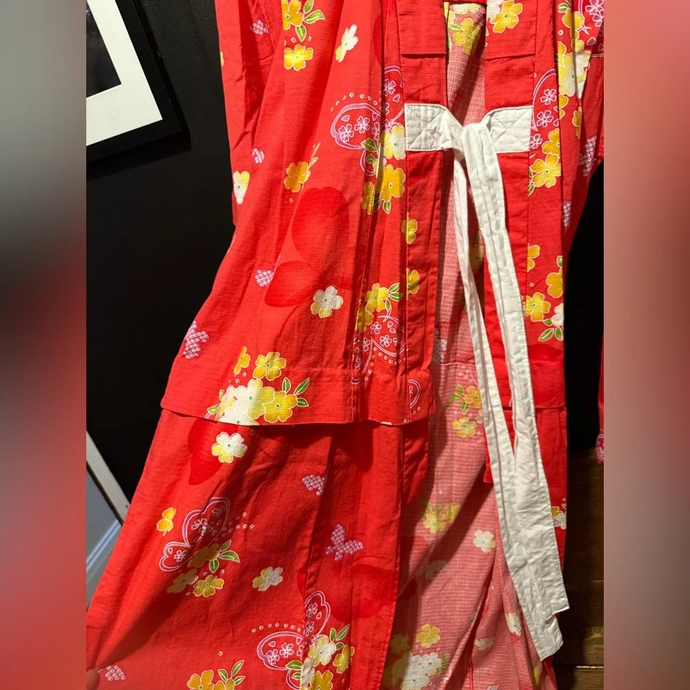 Floral Red Kimono Robe - Picture 3 of 7
